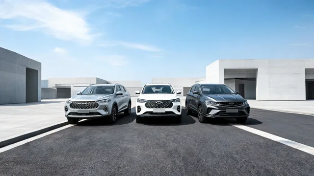 Haval Jolion, Chery Tiggo 4, Geely Coolray — обложка статьи: Новый китайский автомобиль или японец с пробегом: что лучше купить в 2026 году