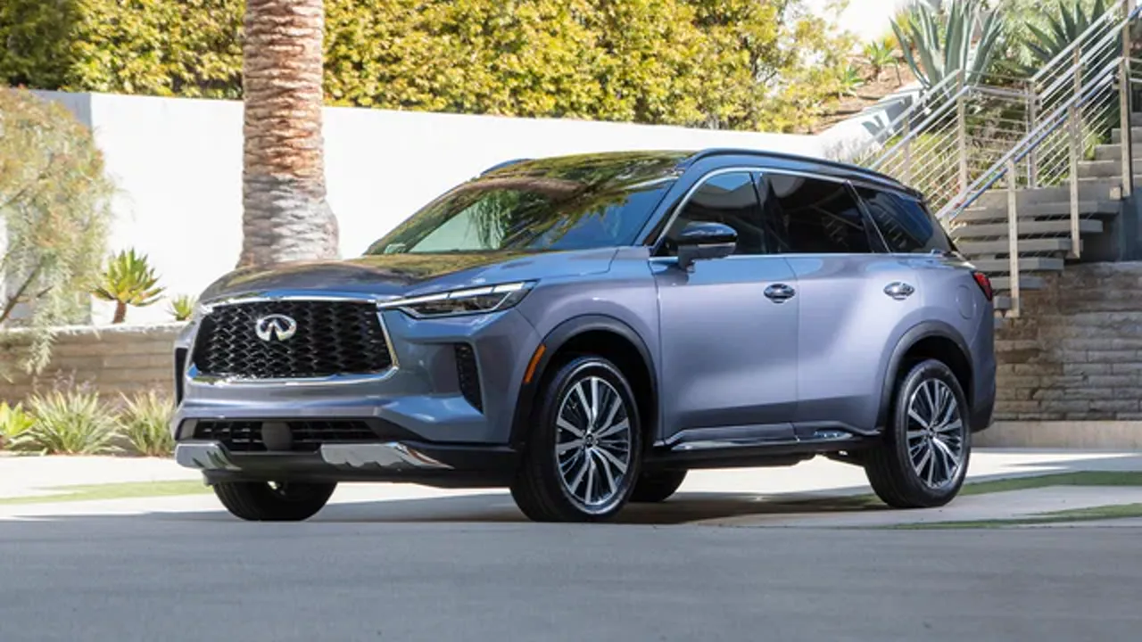 Автомобиль Infiniti QX60 II 2023