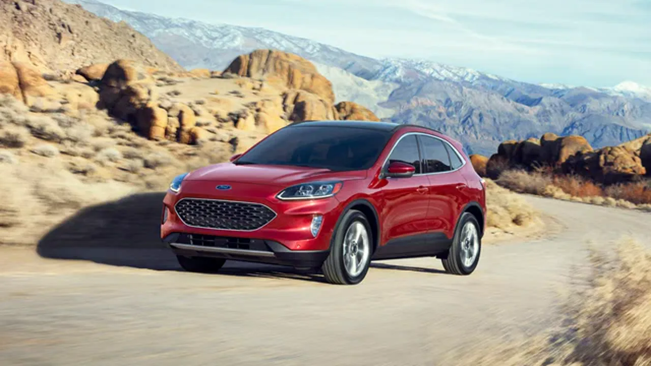Автомобиль Ford Escape IV 2020