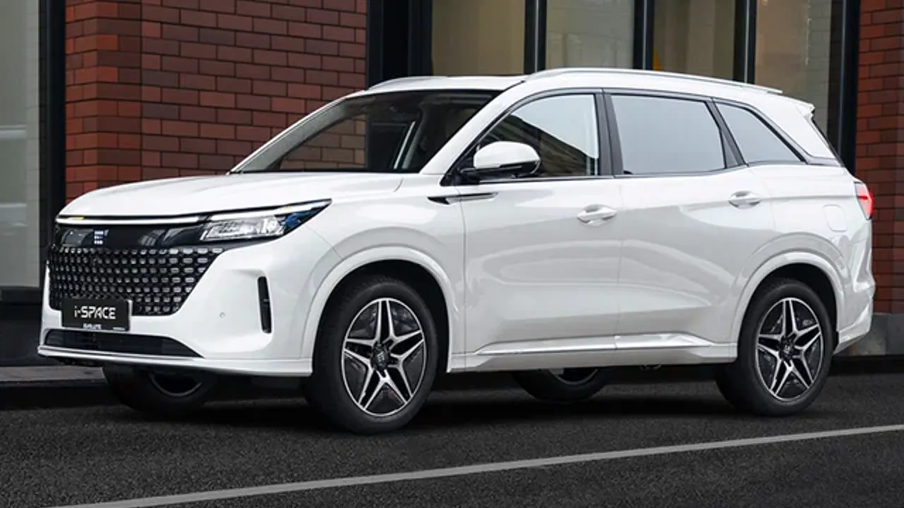 Автомобиль Evolute i-Space I 2023