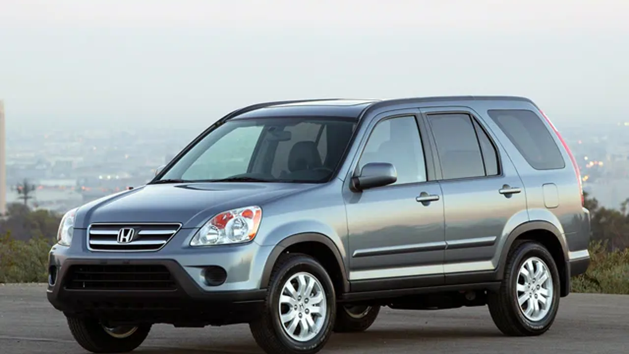Автомобиль Honda CR-V II Рестайлинг 2005