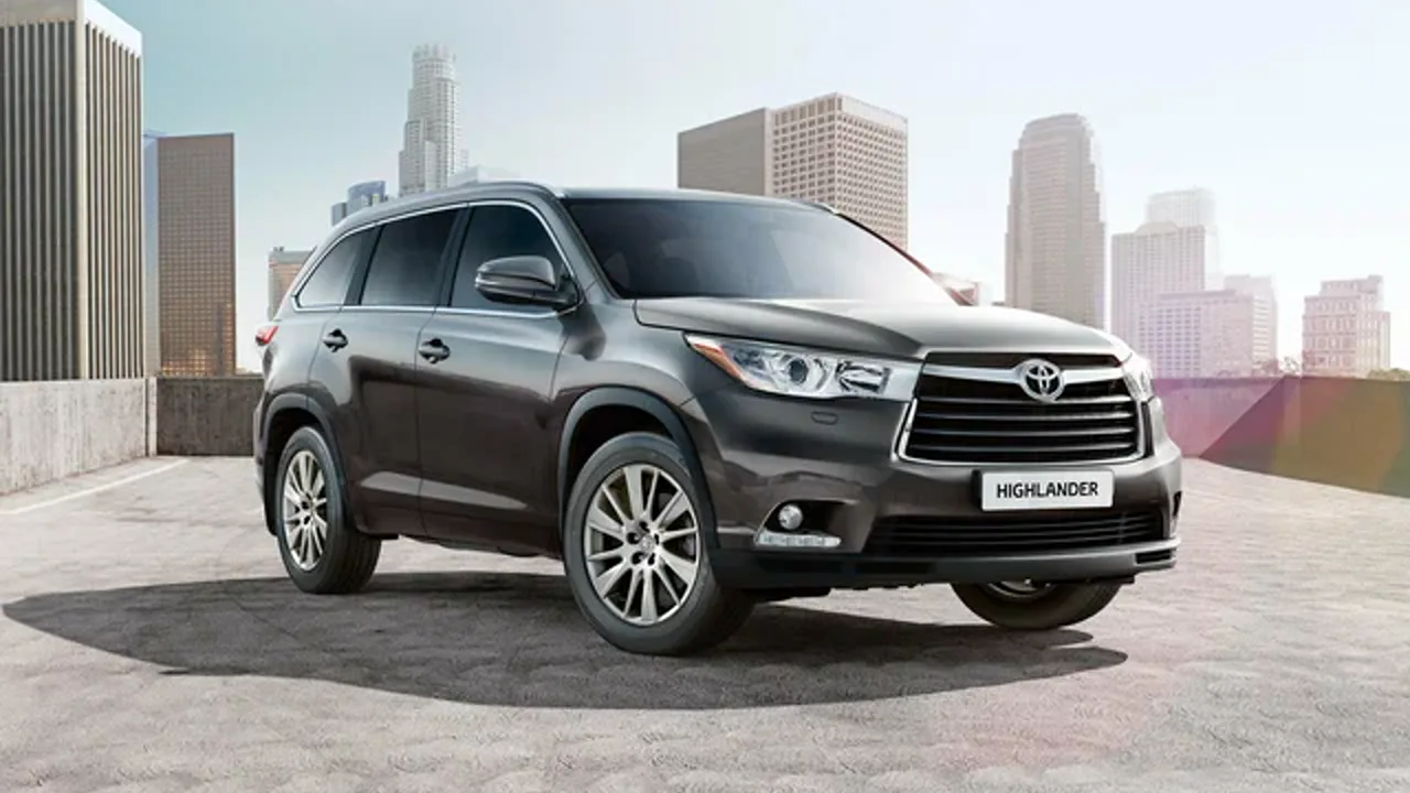 Автомобиль Toyota Highlander III (XU50) 2015
