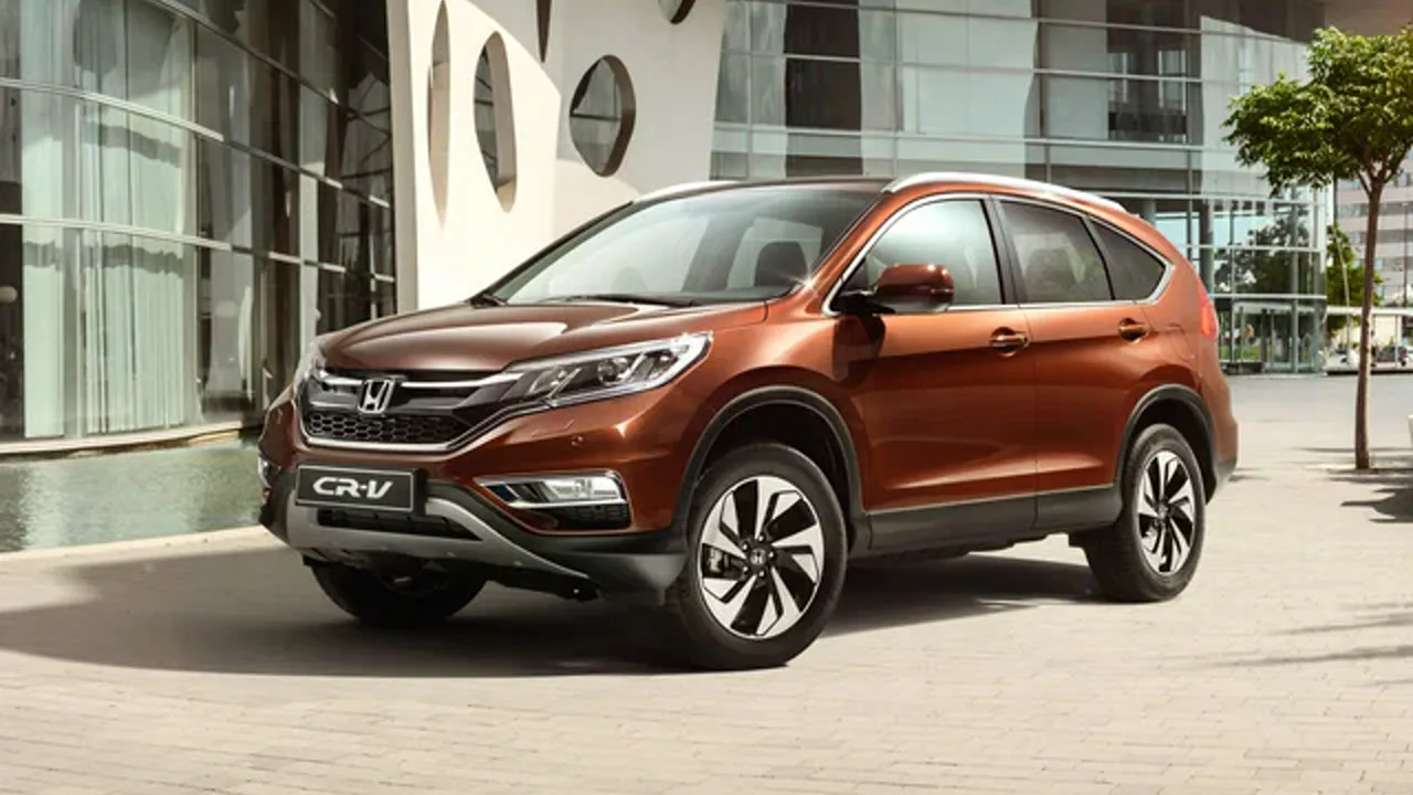 Автомобиль Honda CR-V IV Рестайлинг 2015