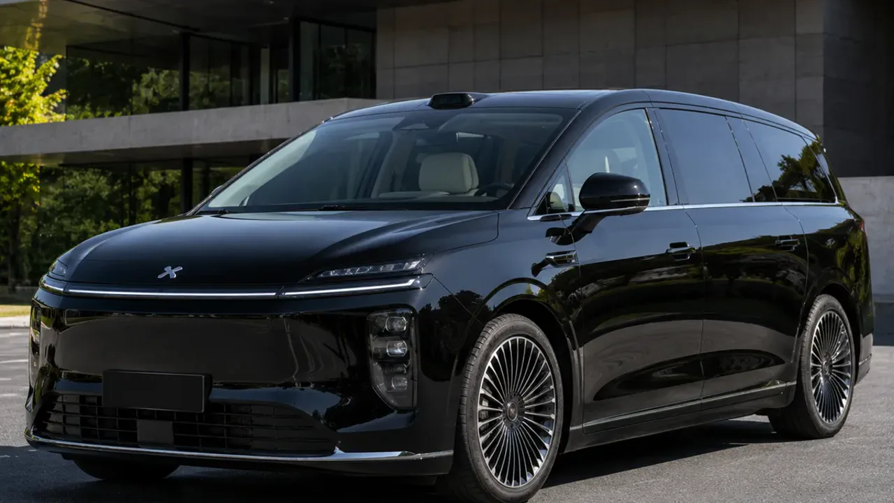 Автомобиль Aion Hyptec A800 2026-н.в. 2026