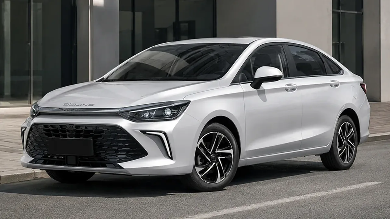 Автомобиль BAIC U5 Plus 2021-н.в. 2025