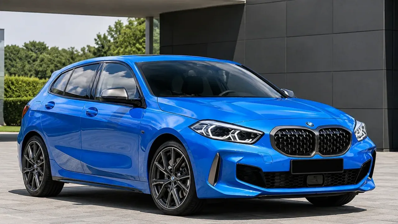 Автомобиль BMW 1 серии III (F40) 2021