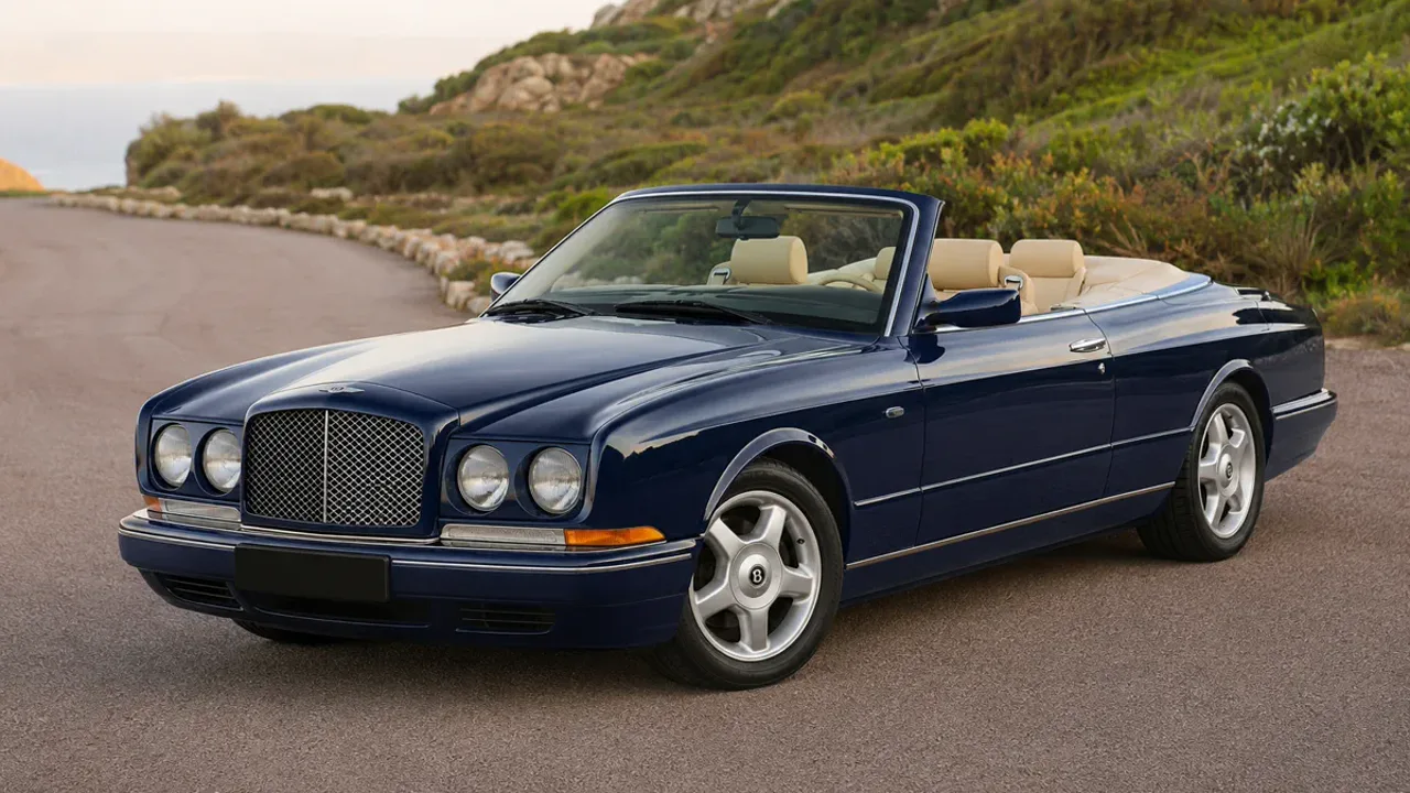 Автомобиль Bentley Azure I 2001
