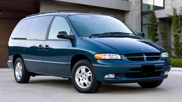 Dodge Caravan III