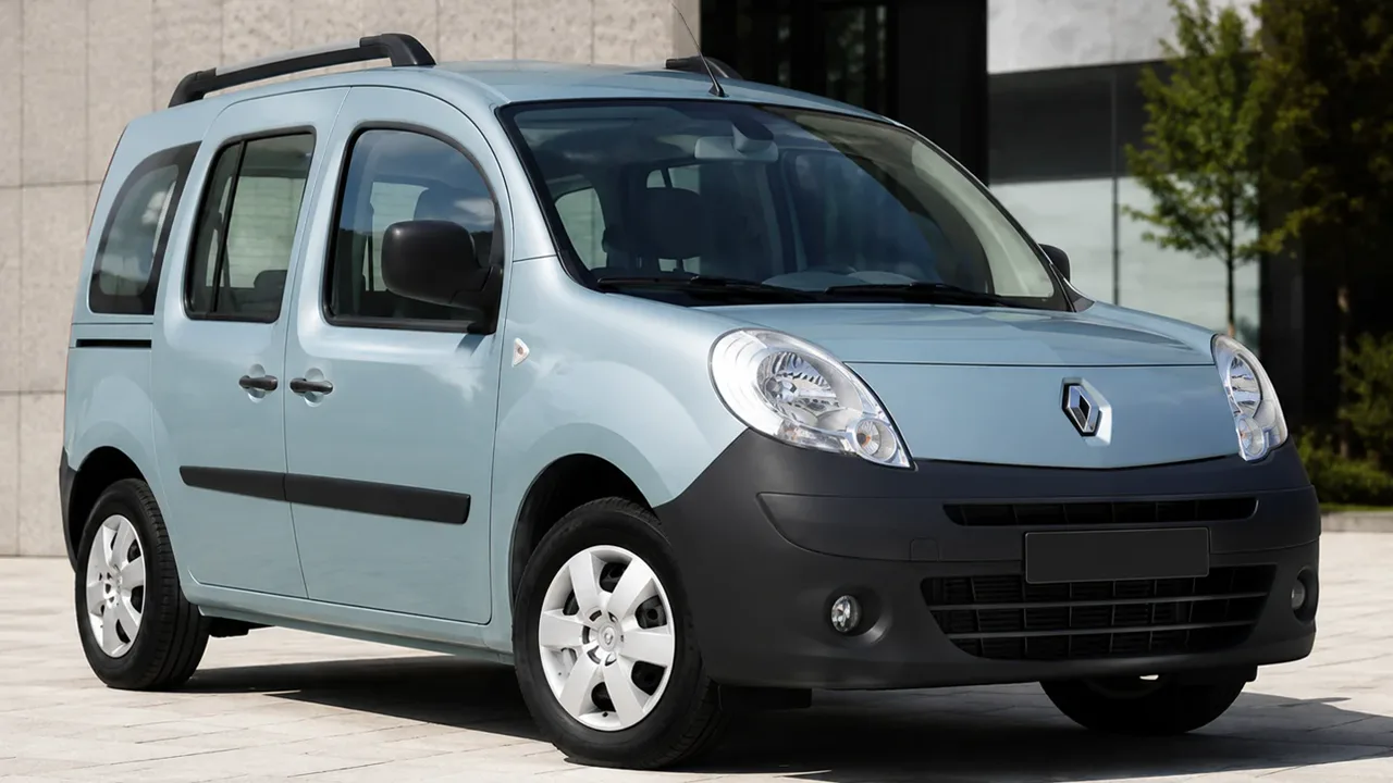 Автомобиль Renault Kangoo II 2011