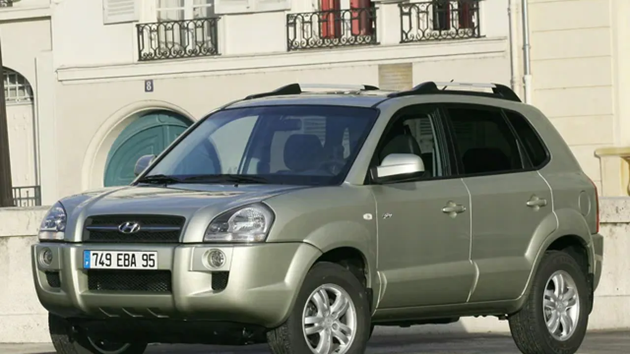 Автомобиль Hyundai Tucson I 2008