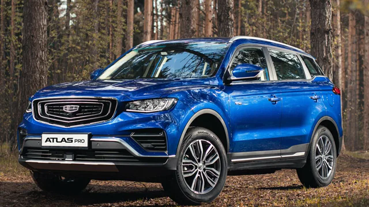 Автомобиль Geely Atlas Pro 2021-2025 2022