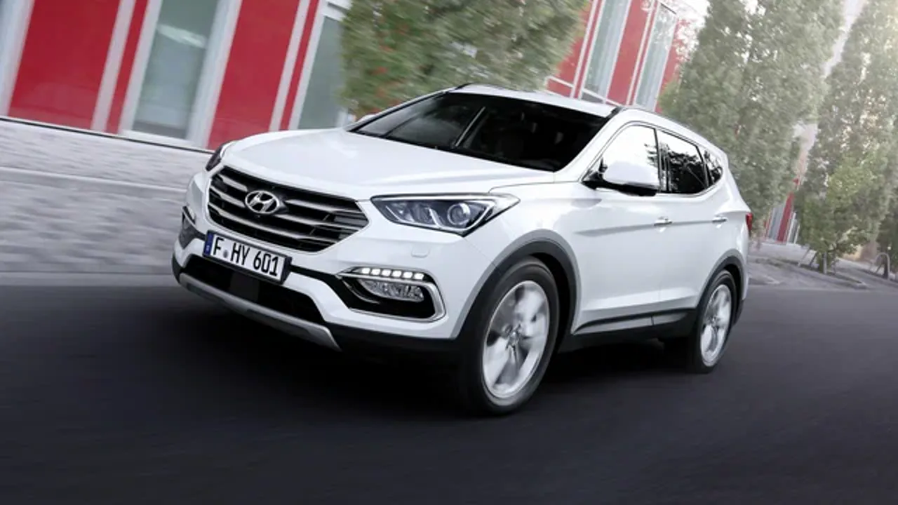 Автомобиль Hyundai Santa Fe III Рестайлинг 2016
