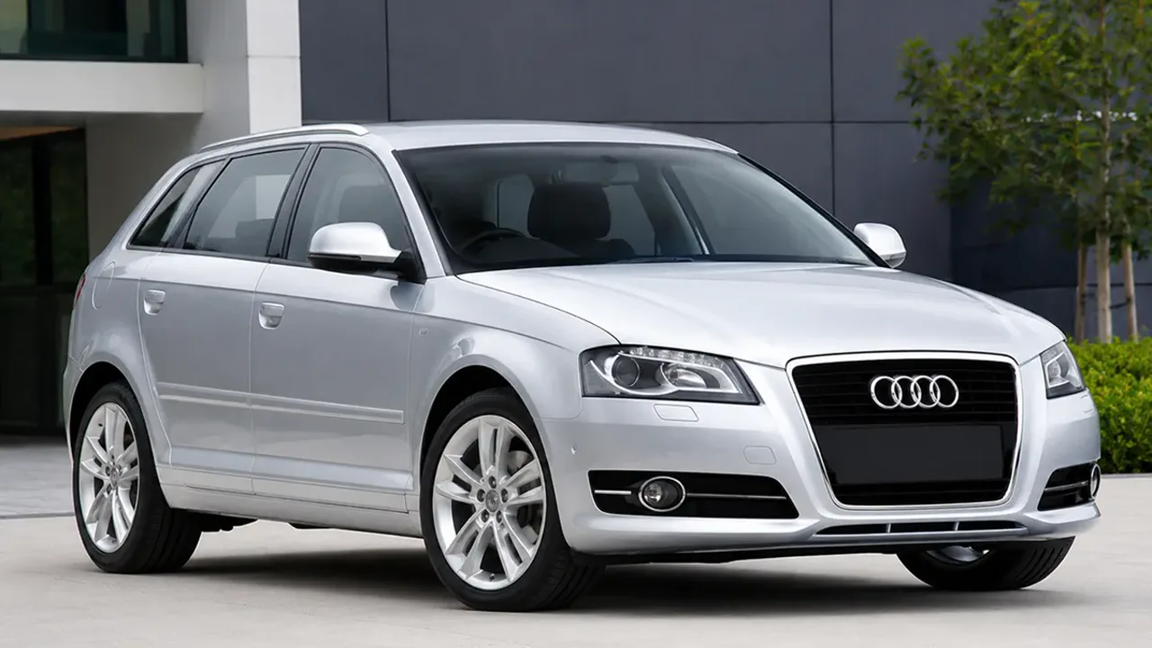 Автомобиль Audi A3 II (8P) Рестайлинг 2 2012