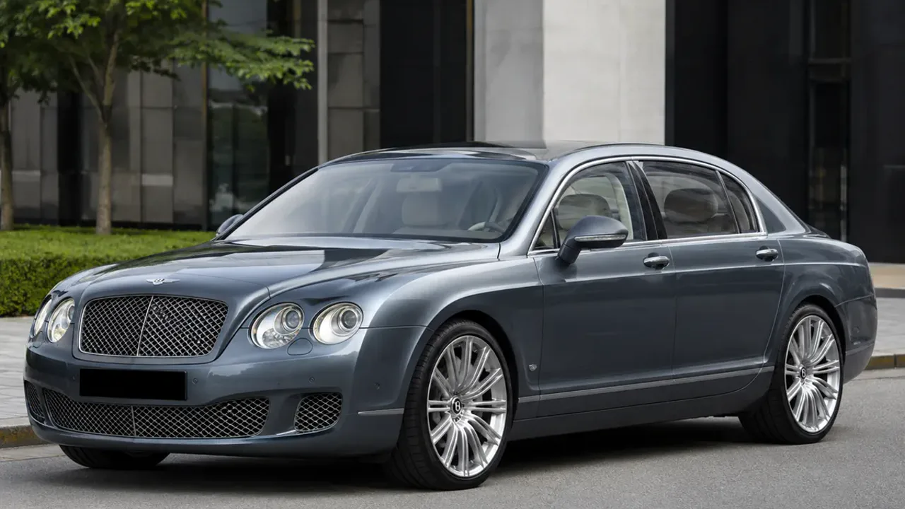 Автомобиль Bentley Continental Flying Spur 2005-2012 2008