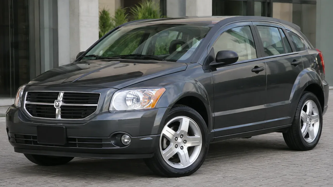 Автомобиль Dodge Caliber I 2008