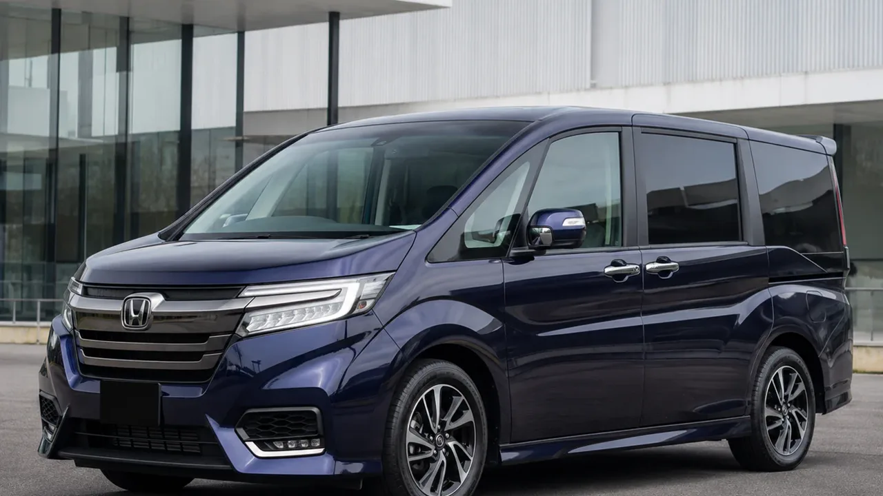 Автомобиль Honda Stepwgn V Рестайлинг 2020
