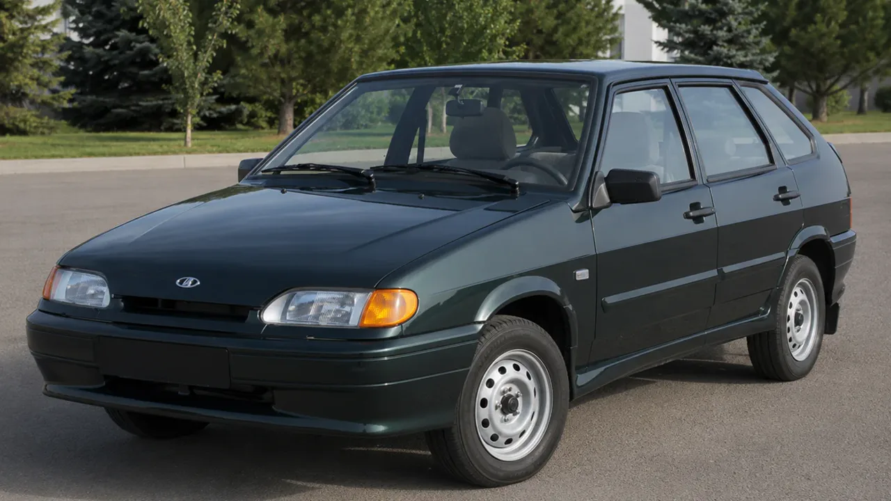 Автомобиль Lada 2114 2001-2013 2011