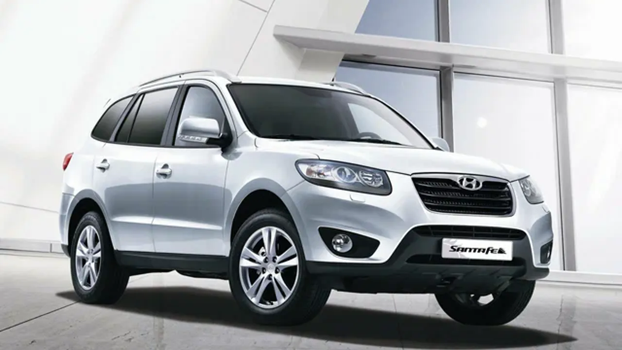 Автомобиль Hyundai Santa Fe II Рестайлинг 2011