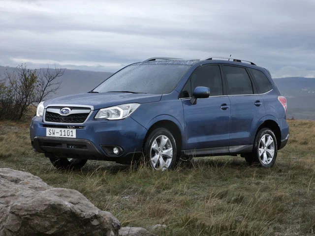 Автомобиль Subaru Forester IV 2014