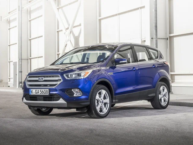 Автомобиль Ford Kuga II Рестайлинг 2018