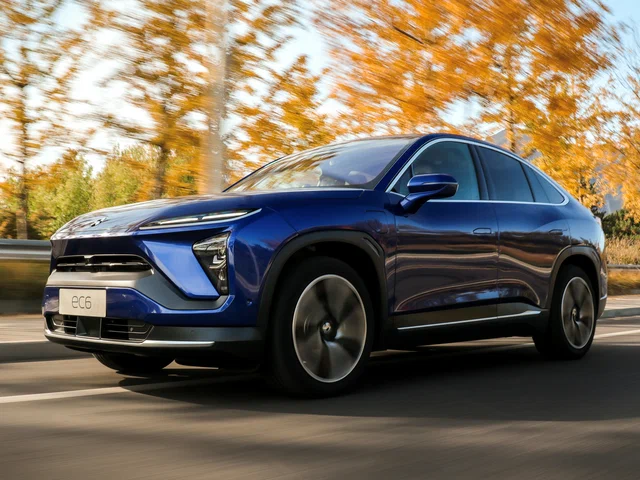 Автомобиль Nio EC6 2020-2024 2023