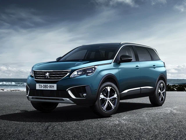 Автомобиль Peugeot 5008 II 2019