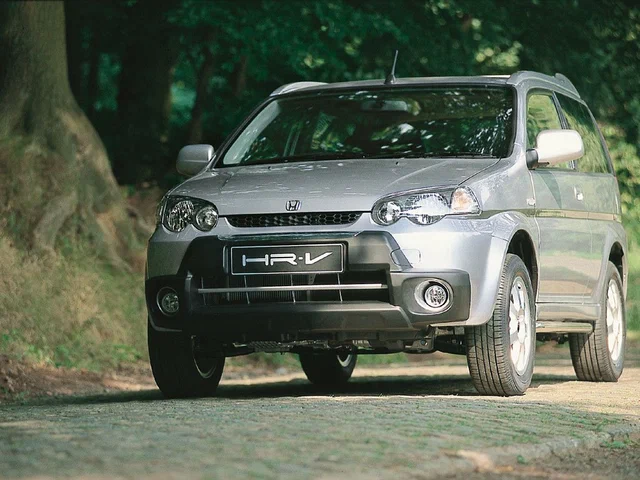 Автомобиль Honda HR-V I Рестайлинг 2004