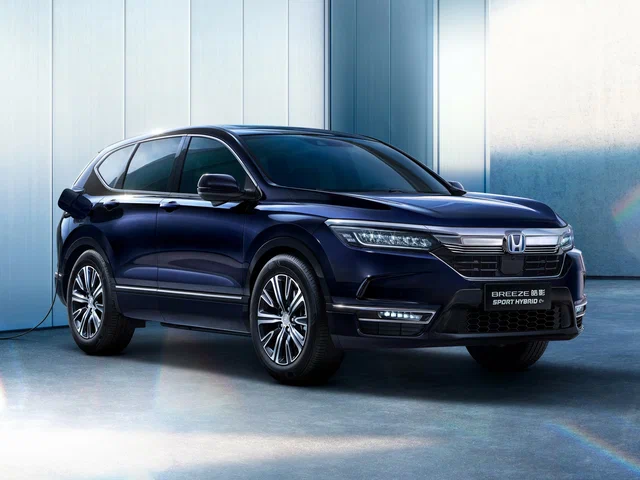 Автомобиль Honda Breeze I 2021