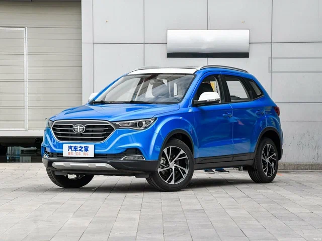 Автомобиль FAW Besturn X40 I 2021