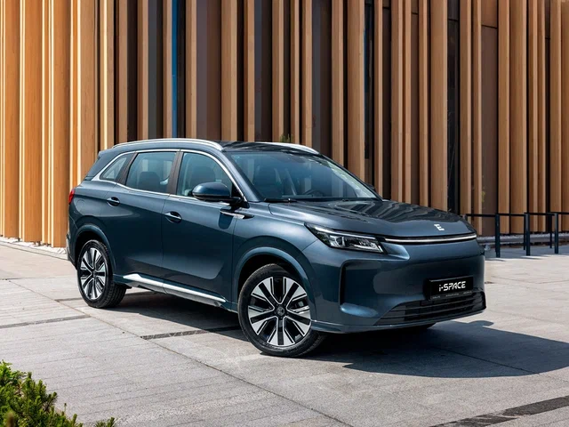 Автомобиль Evolute i-Space I Рестайлинг 2025