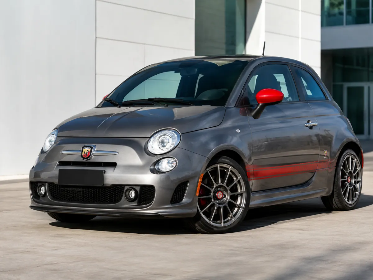 Автомобиль Abarth 500 I 2014