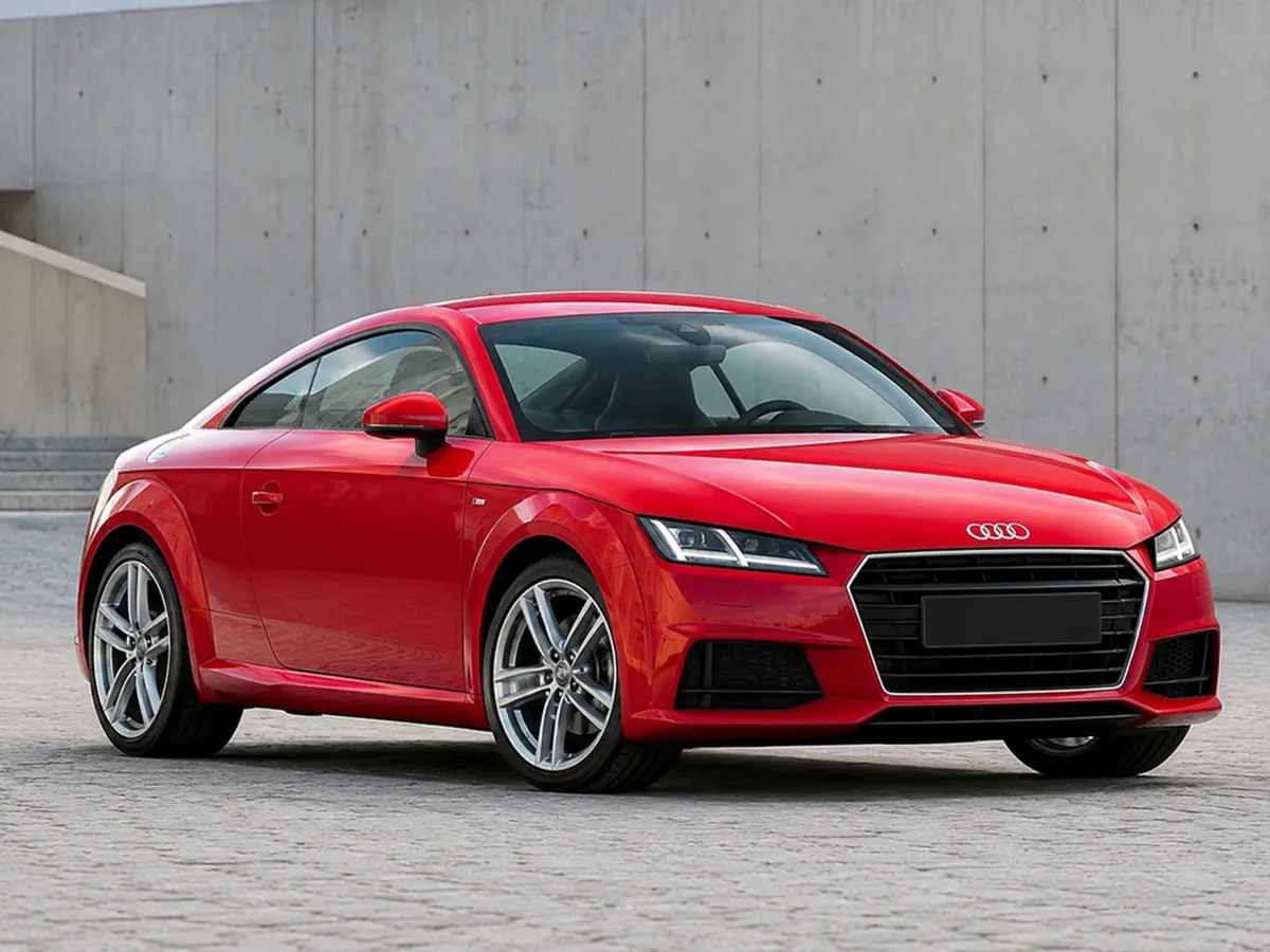Автомобиль Audi TT III (8S) 2016