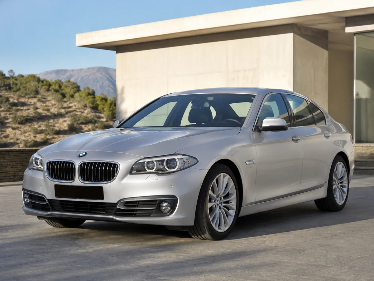Автомобиль BMW 5 серии VI (F10/F11/F07) Рестайлинг 2012