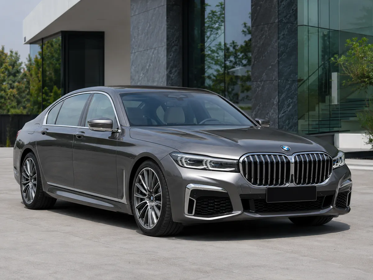 Автомобиль BMW 7 серии VI (G11/G12) Рестайлинг 2021