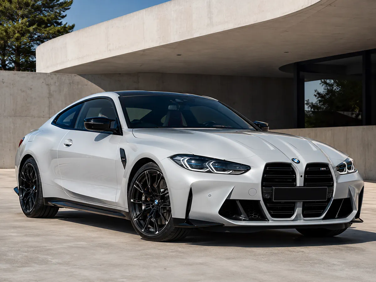 Автомобиль BMW M4 G82/G83 2022