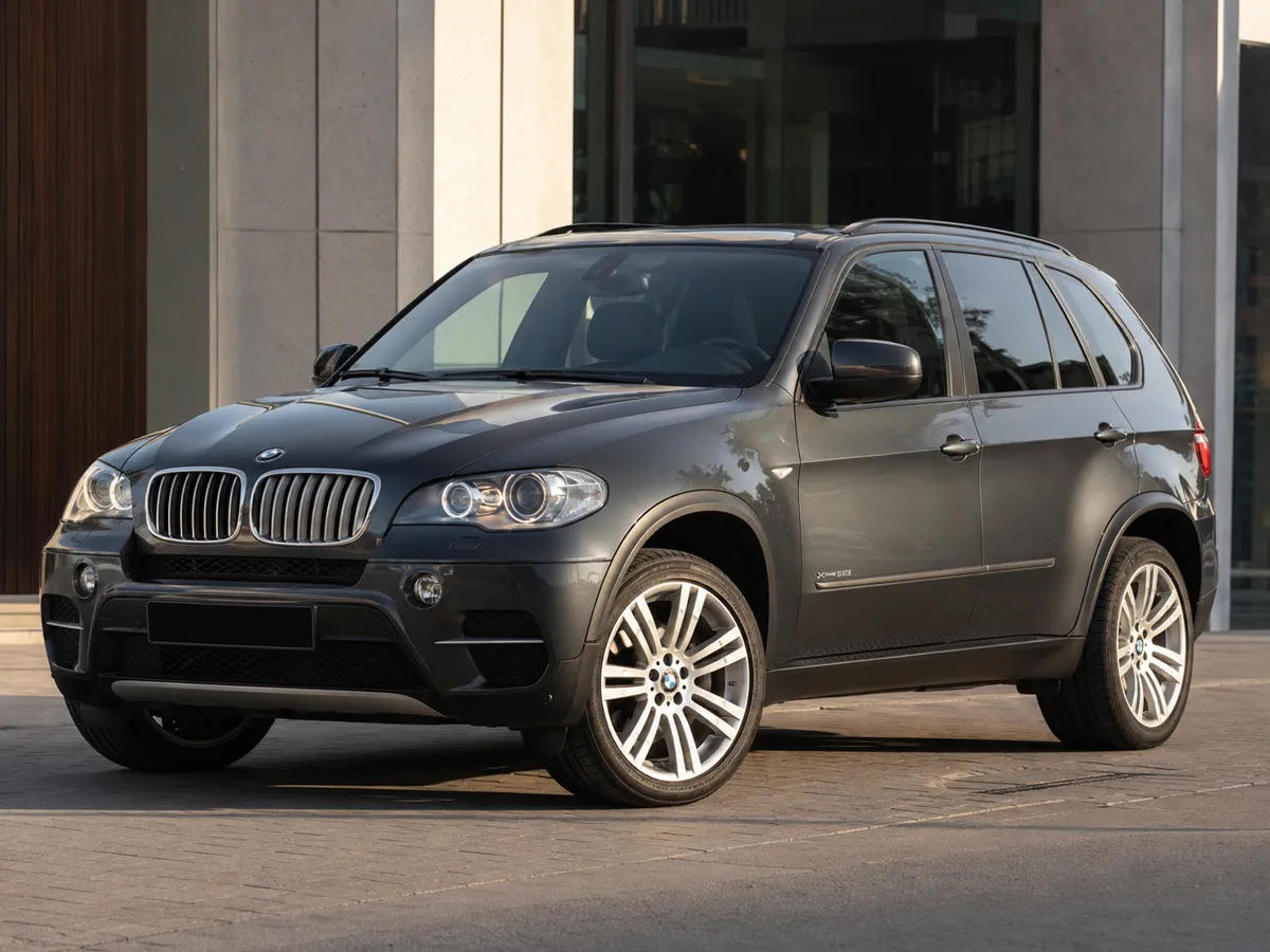 Автомобиль BMW X5 II (E70) Рестайлинг 2012