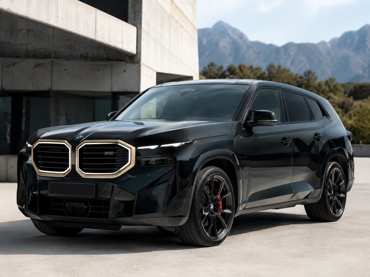 Автомобиль BMW XM 2022-н.в. 2023