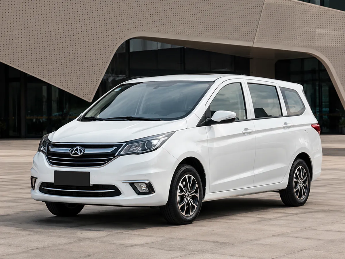 Автомобиль Changan Auchan A600 EV 2018-2022 2020