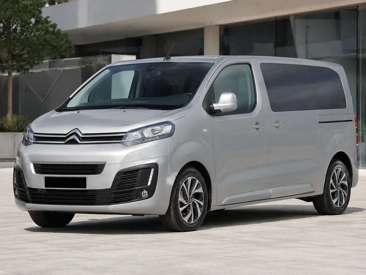 Автомобиль Citroen SpaceTourer I 2021