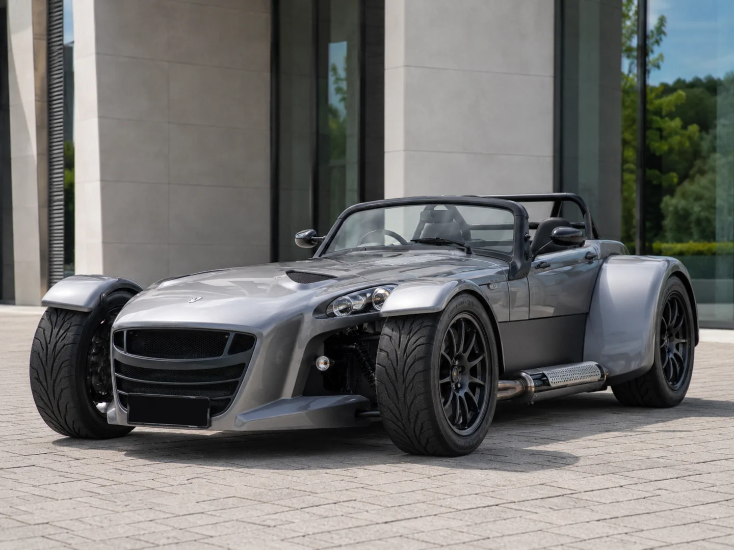 Автомобиль Donkervoort D8 GTO 2013-2022 2020