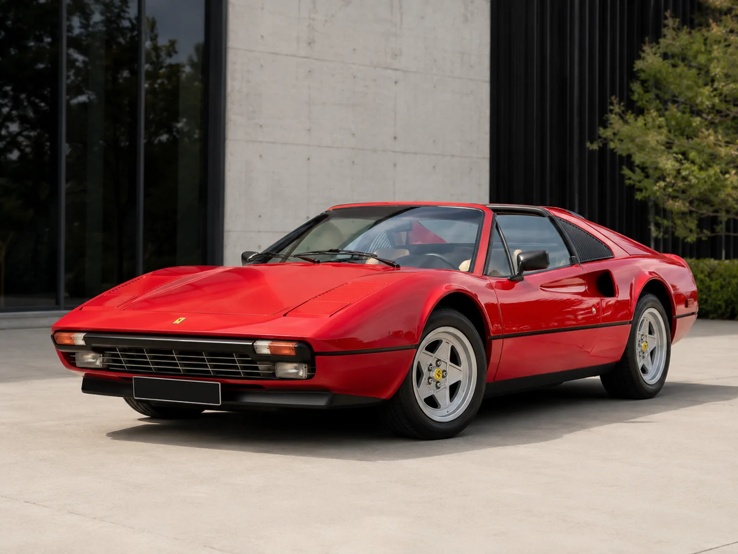 Автомобиль Ferrari 208/308 1974-1989 1985