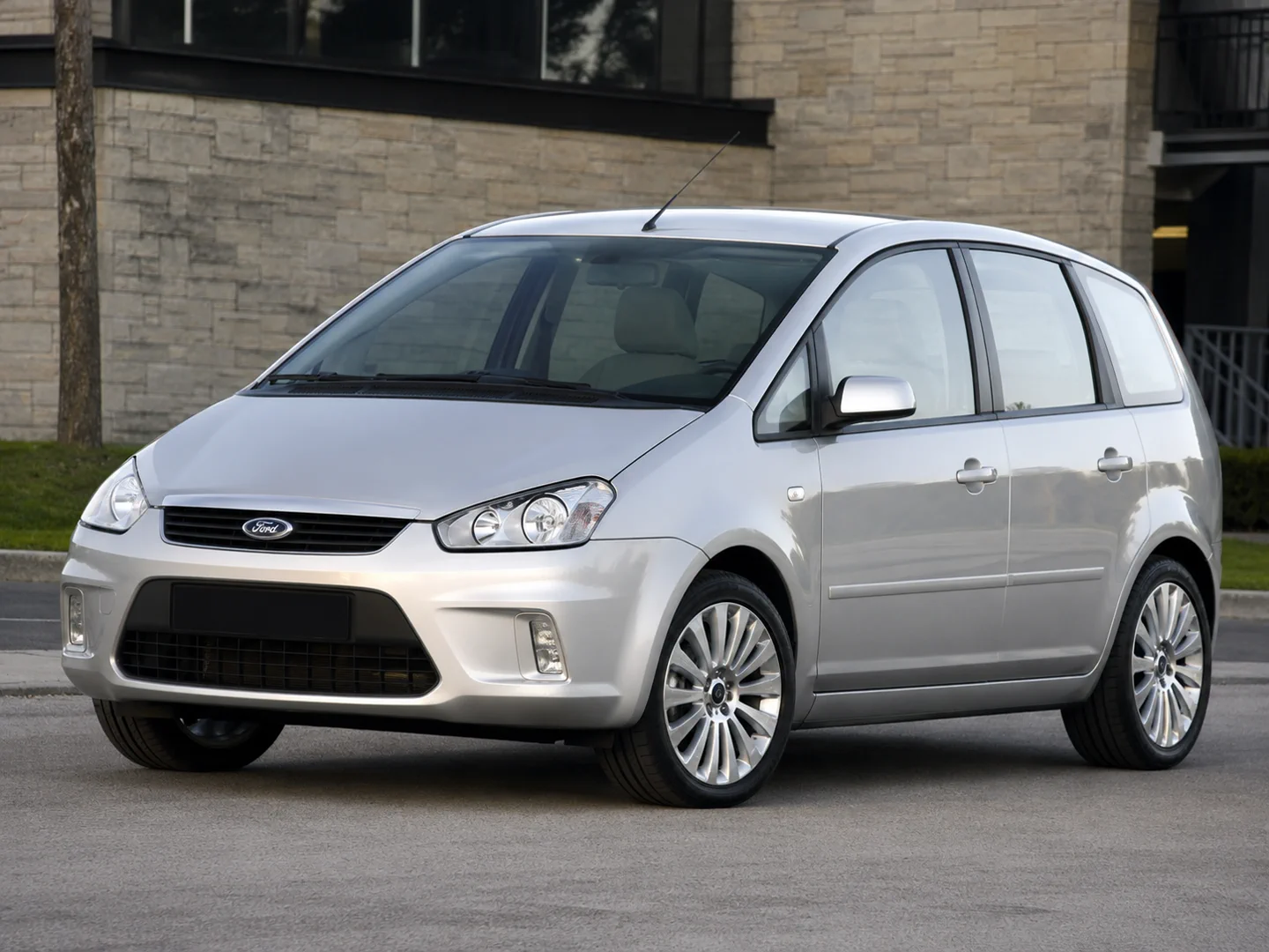 Автомобиль Ford C-MAX I Рестайлинг 2009