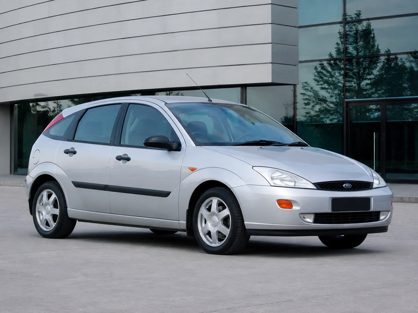 Автомобиль Ford Focus I 2001