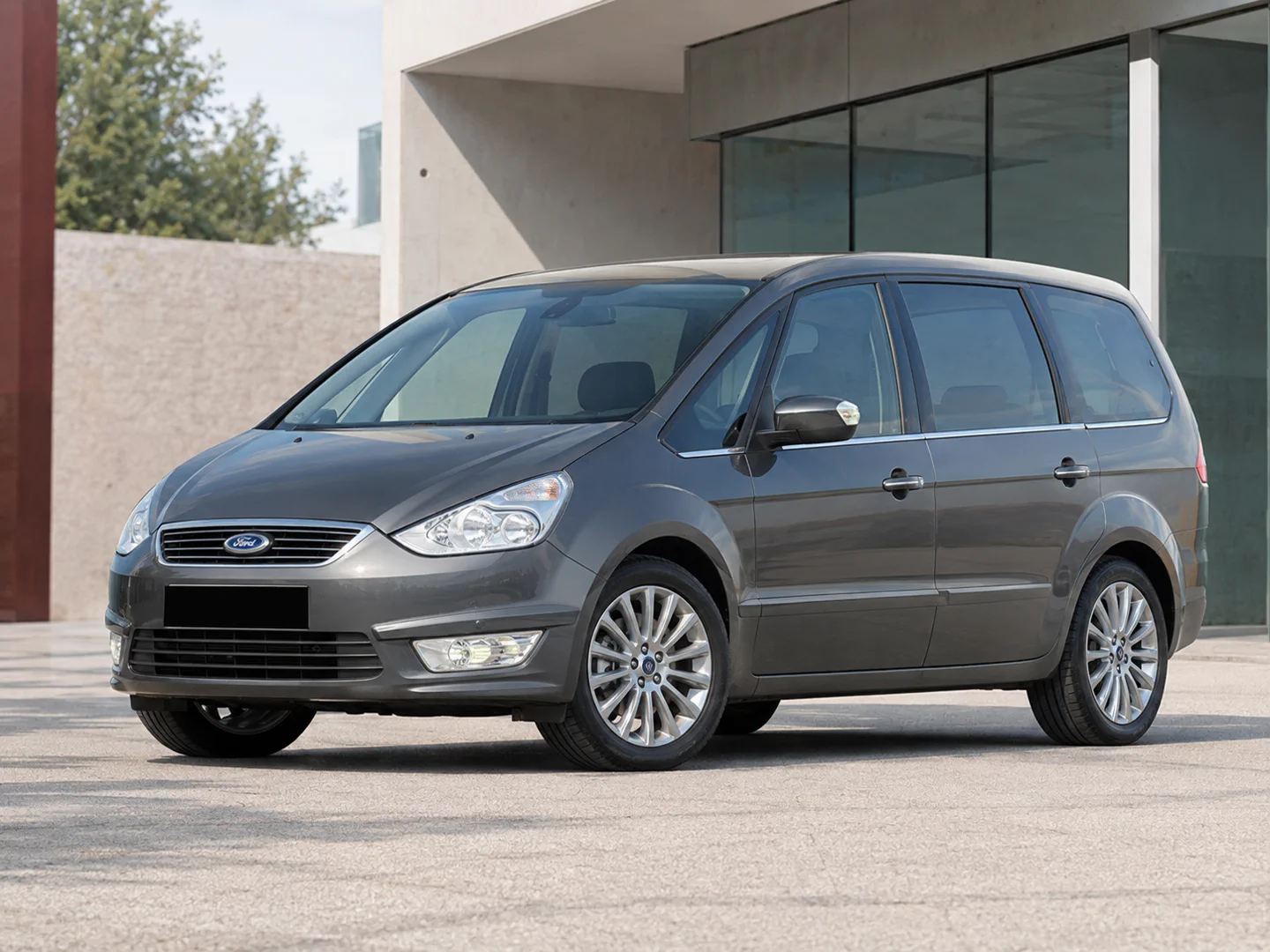 Автомобиль Ford Galaxy II Рестайлинг 2013
