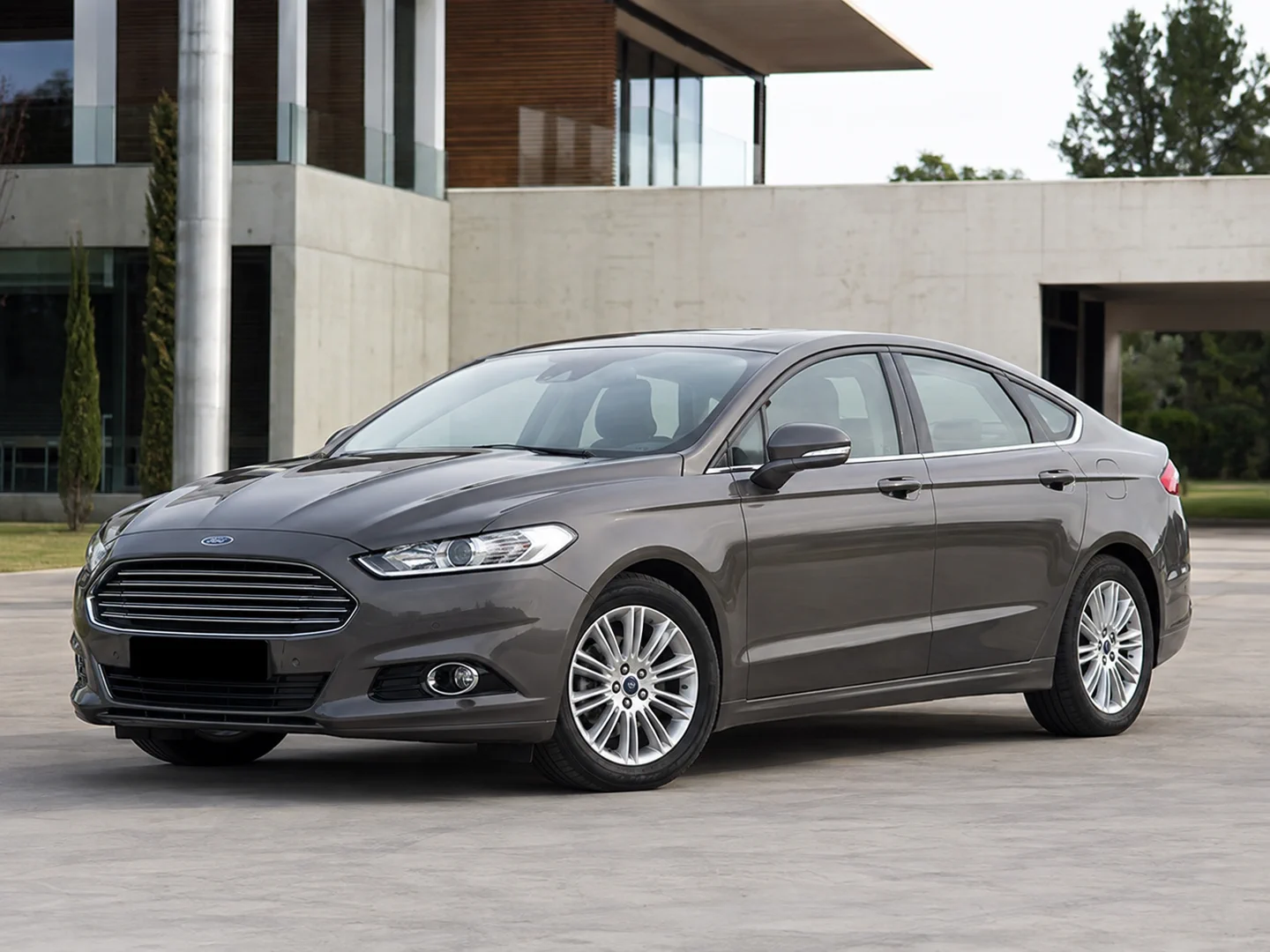 Автомобиль Ford Mondeo V 2017