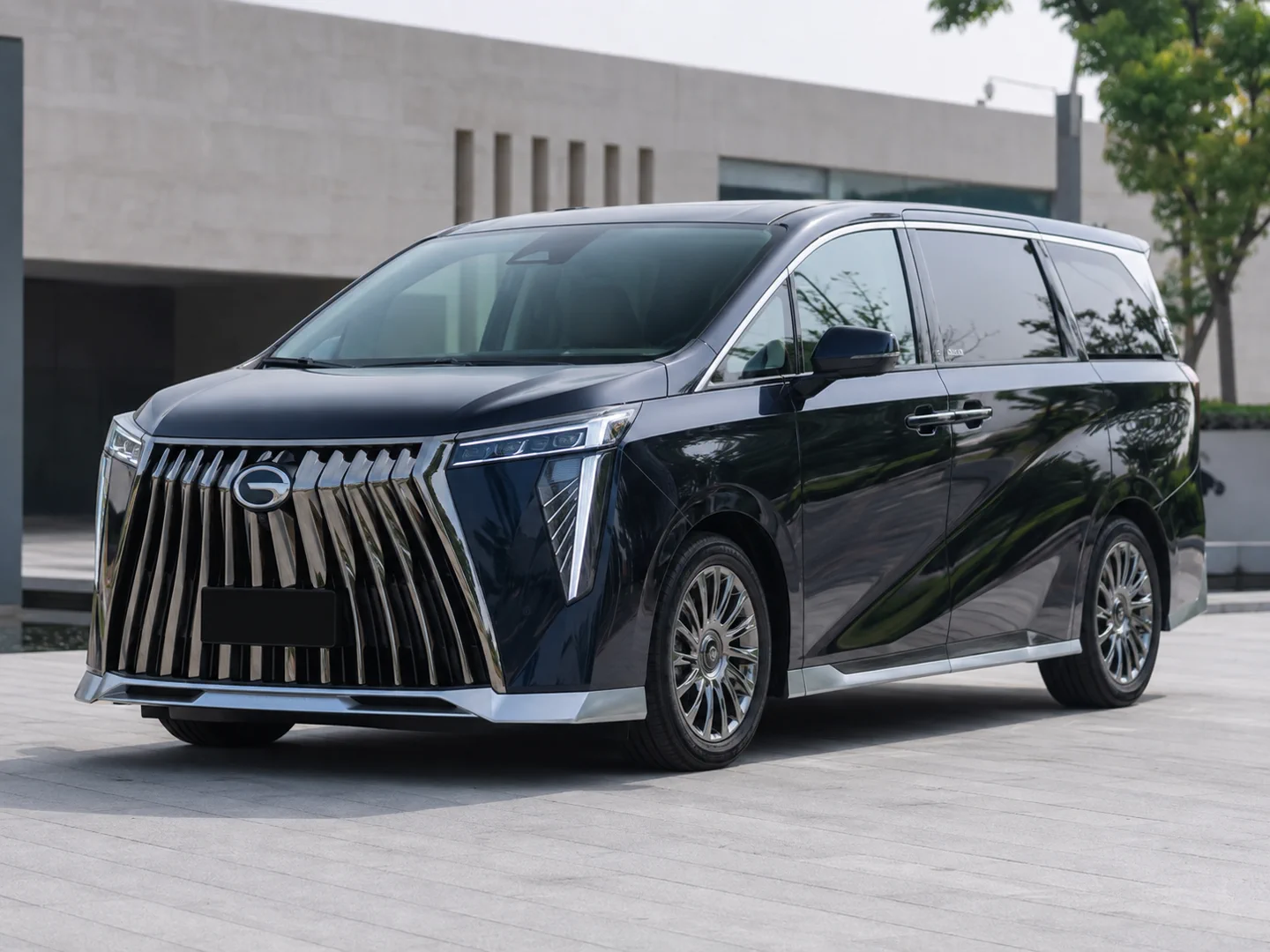 Автомобиль GAC Trumpchi M8 II 2024