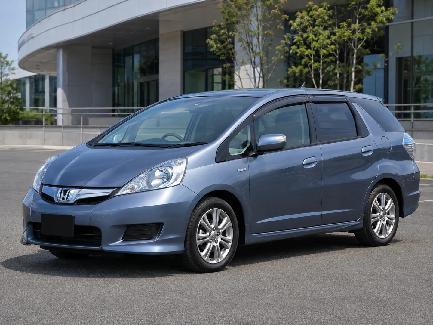 Автомобиль Honda Fit Shuttle I 2012