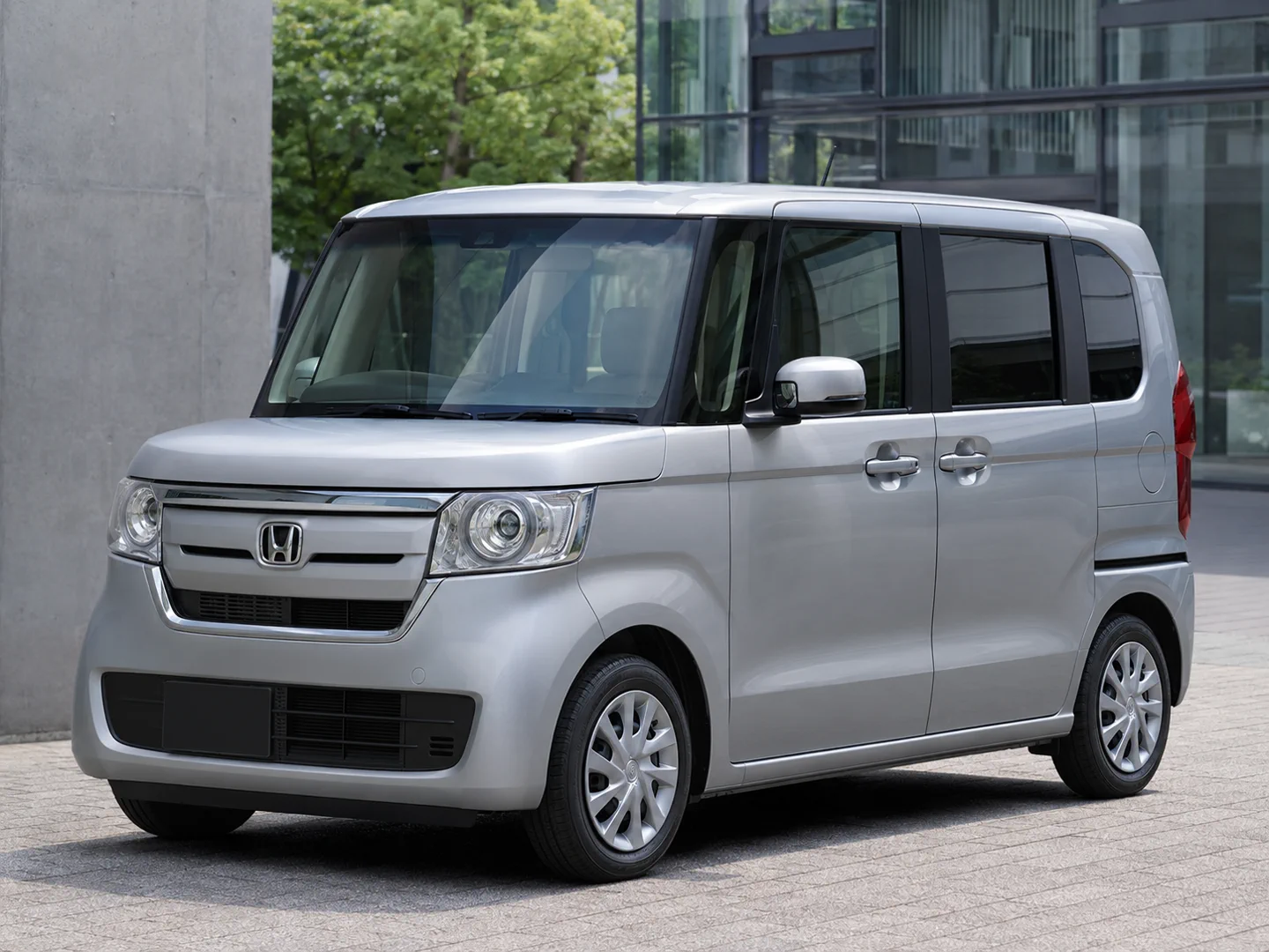 Автомобиль Honda N-BOX II 2018