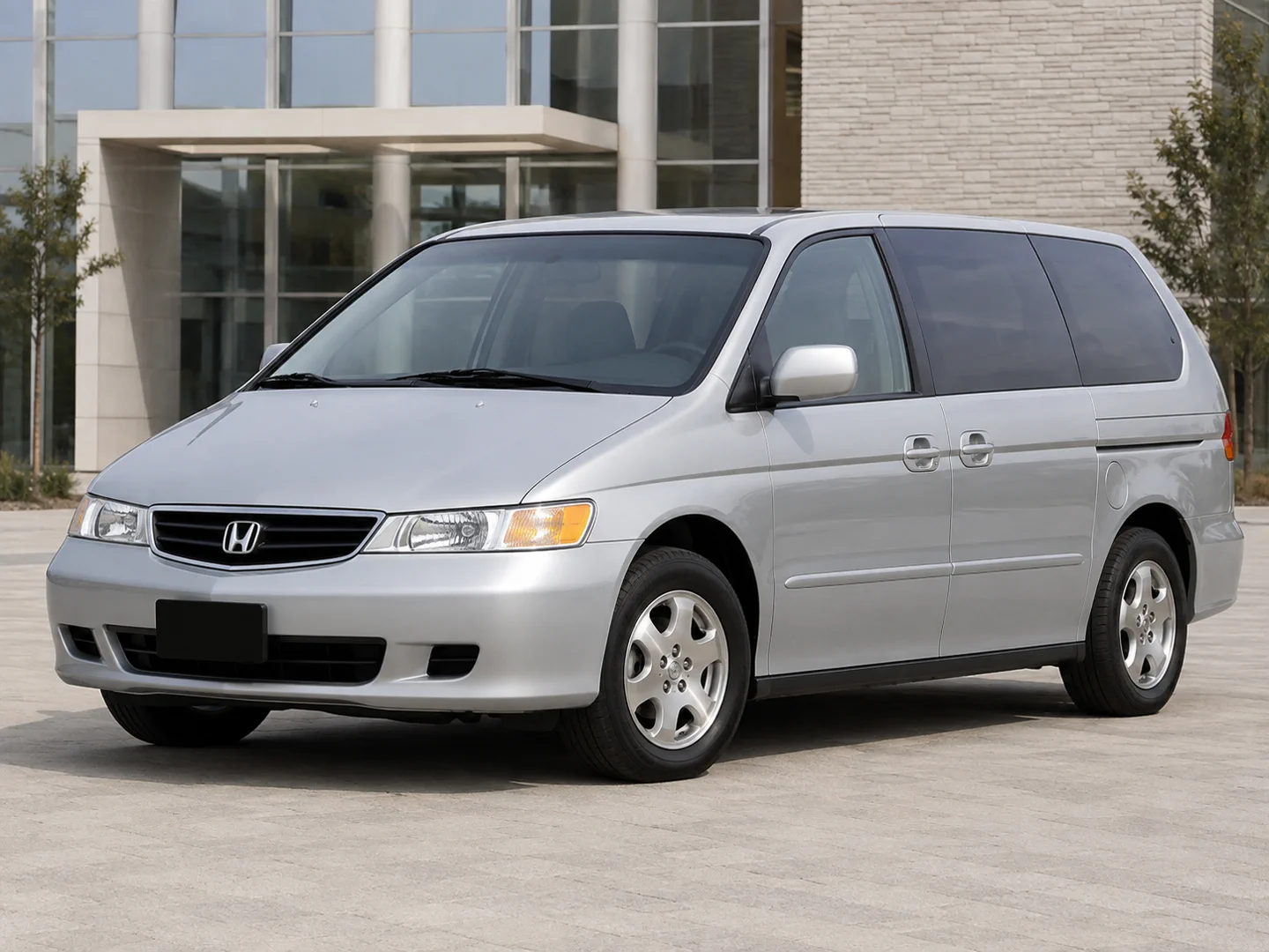 Автомобиль Honda Odyssey II Рестайлинг 2003