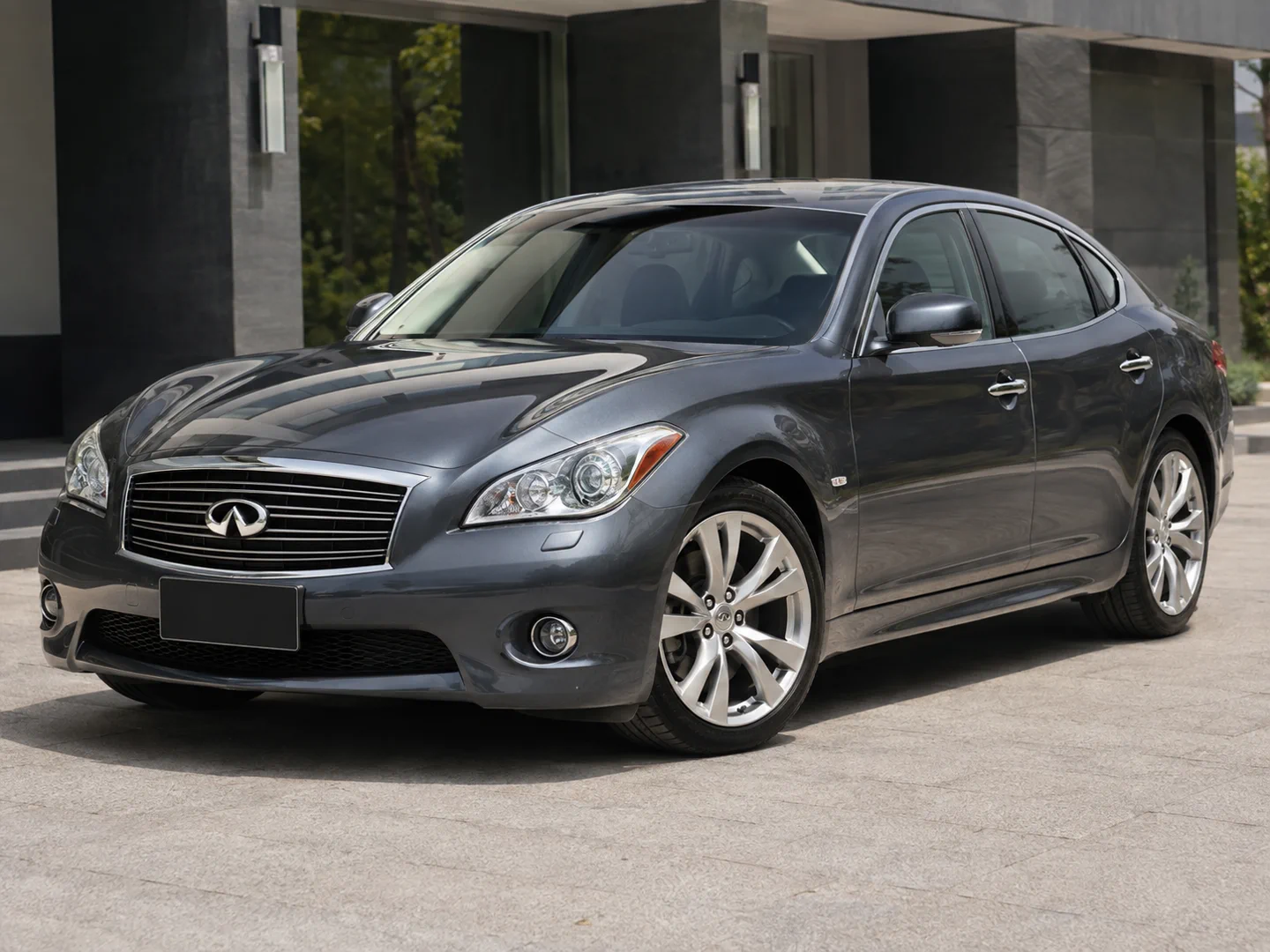 Автомобиль Infiniti M III Рестайлинг 2009